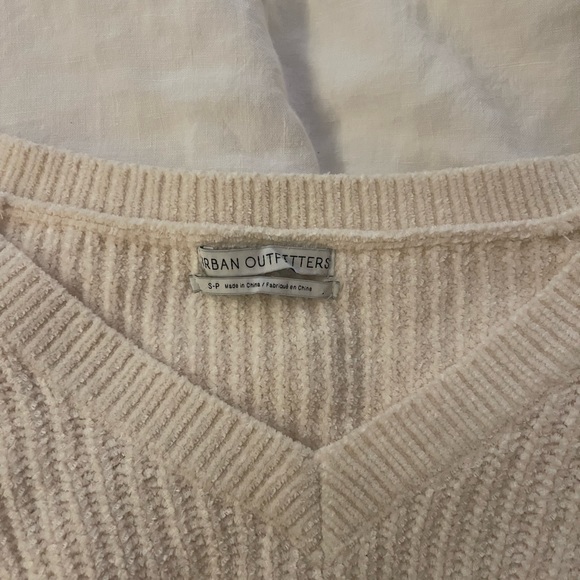 Urban Outfitters sweater - Picture 2 of 3